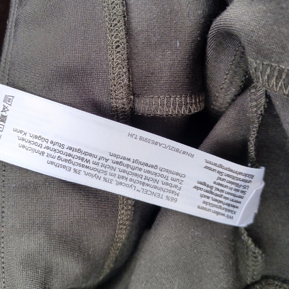 Eileen Fisher Dark Green pull-on pants - Picture 10 of 10